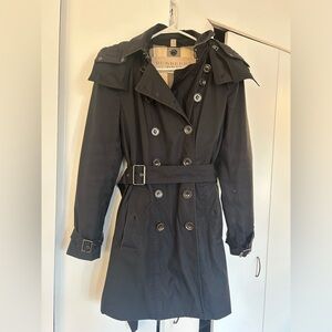 BURBERRY BRIT Women's Double Breasted Belted Short Trench Coat Size 6 Black